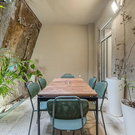 Calm Terrace *