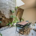 Calm Terrace شقة *